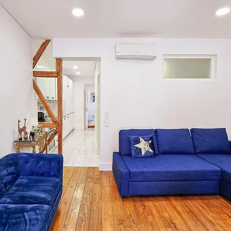 Apartment Like A Typical Portuguese House With Private Patio