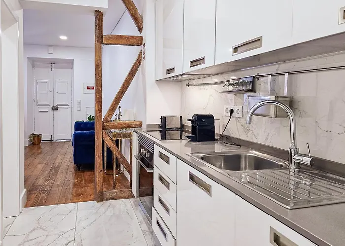 Like A Typical Portuguese House With Private Patio * 리스본