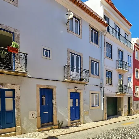 Like A Typical Portuguese House With Private Patio Apartament Lizbona