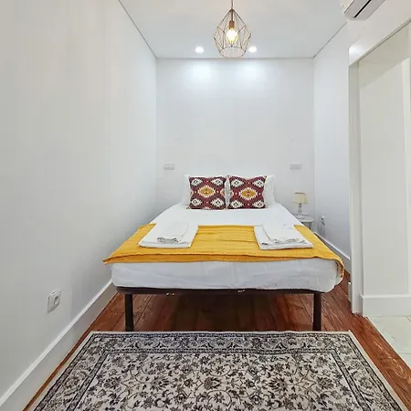 Like A Typical Portuguese House With Private Patio * Lizbona